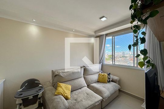 Sala  de apartamento à venda com 2 quartos, 43m² em Santo Amaro, São Paulo