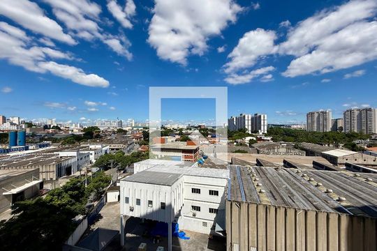 Vista   de apartamento à venda com 2 quartos, 43m² em Santo Amaro, São Paulo