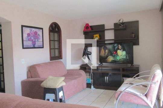 Sala de casa à venda com 4 quartos, 205m² em Pestana, Osasco