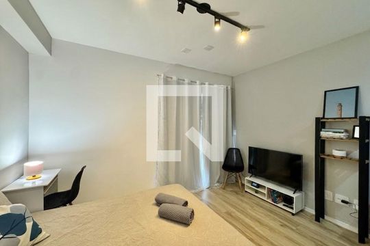 Sala / Quarto de apartamento para alugar com 1 quarto, 24m² em Perdizes, São Paulo