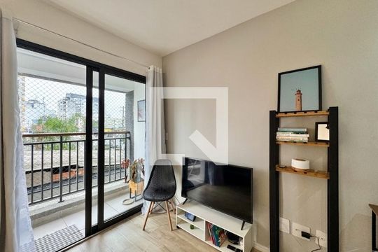 Sala / Quarto de apartamento para alugar com 1 quarto, 24m² em Perdizes, São Paulo