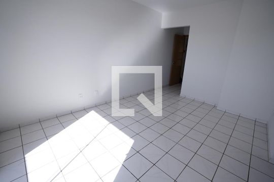 Apartamento à venda com 3 quartos, 79m² em Setor dos Funcionários, Goiânia