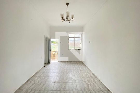 Casa à venda com 1 quarto, 120m² em Quintino Bocaiúva, Rio de Janeiro