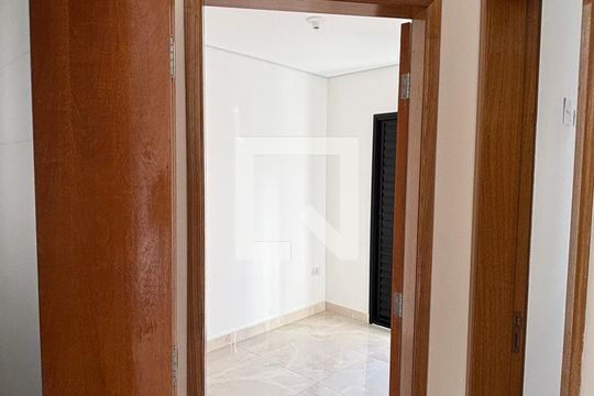 Corredor de apartamento à venda com 2 quartos, 95m² em Vila Eldizia, Santo André