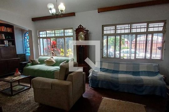 Sala de casa à venda com 3 quartos, 193m² em Jardim Novo Mundo, São Paulo