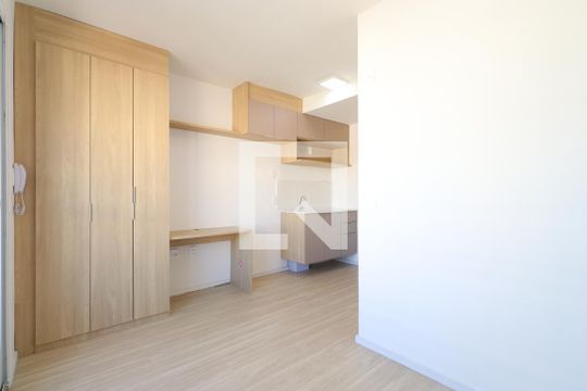 Quarto/Sala/Cozinha de apartamento à venda com 1 quarto, 19m² em Água Branca, São Paulo