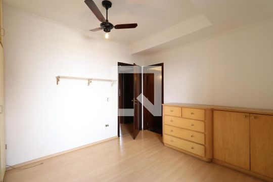 Suite 1 de casa à venda com 3 quartos, 340m² em Lapa, São Paulo