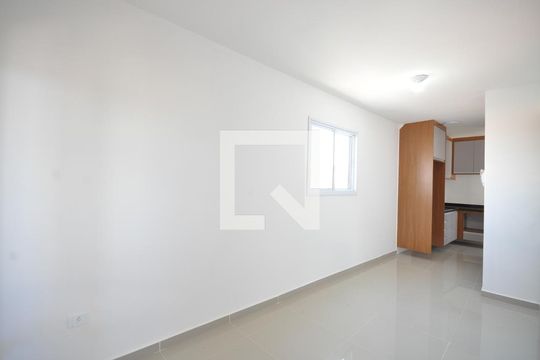 Apartamento para alugar com 2 quartos, 44m² em Vila Constança, São Paulo