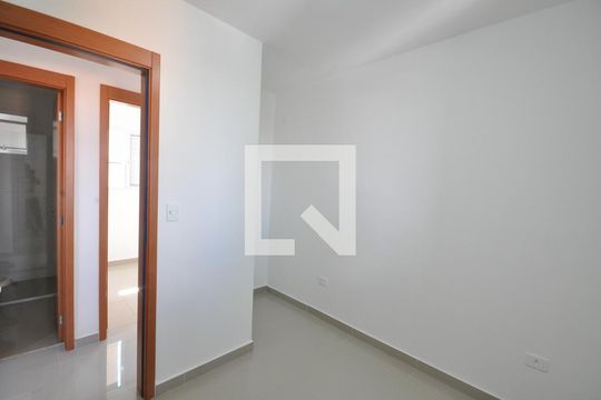 Quarto 1 de apartamento à venda com 2 quartos, 44m² em Vila Constança, São Paulo