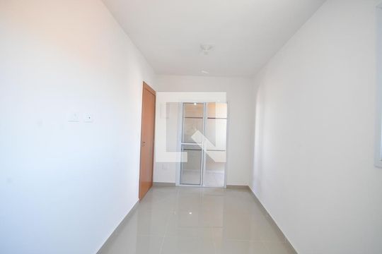 Apartamento para alugar com 2 quartos, 44m² em Vila Constança, São Paulo