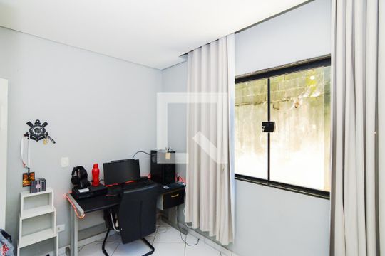 Quarto 2 de casa para alugar com 3 quartos, 357m² em Vila Monteiro Lobato, Guarulhos