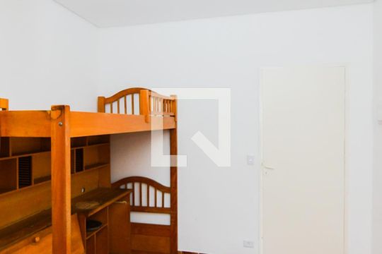 Quarto 2 de casa à venda com 3 quartos, 250m² em Jardim Santa Barbara, Guarulhos