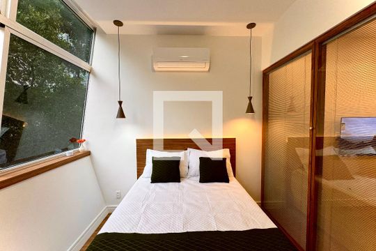 Kitnet/Studio à venda com 1 quarto, 37m² em Centro, Rio de Janeiro