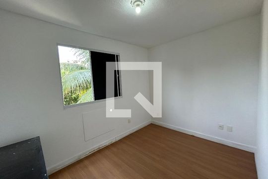 Quarto 1 de apartamento para alugar com 2 quartos, 44m² em Cavalcanti, Rio de Janeiro