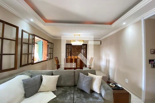 Casa à venda com 4 quartos, 271m² em Cachambi, Rio de Janeiro