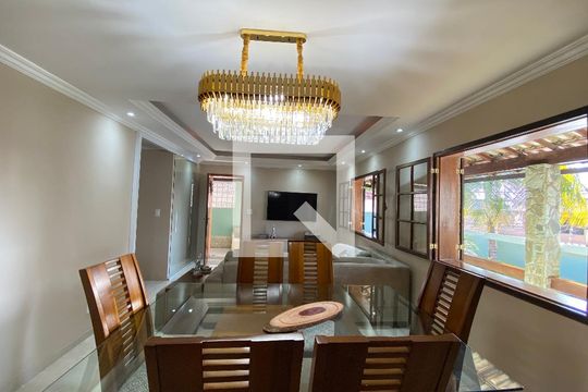 Casa à venda com 4 quartos, 271m² em Cachambi, Rio de Janeiro