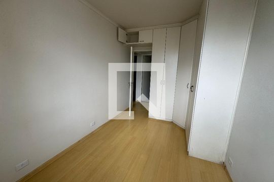 Quarto de apartamento à venda com 3 quartos, 79m² em Água Branca, São Paulo