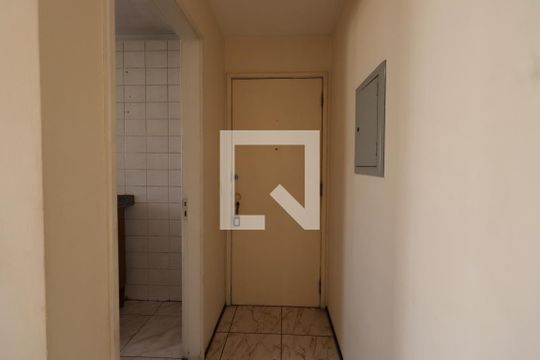 Entrada de apartamento à venda com 2 quartos, 60m² em Penha de França, São Paulo