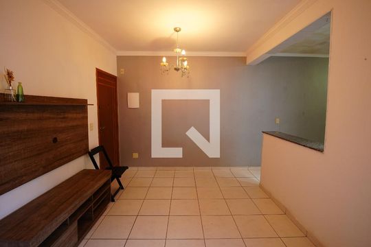 Apartamento para alugar com 2 quartos, 172m² em Vila Eldizia, Santo André