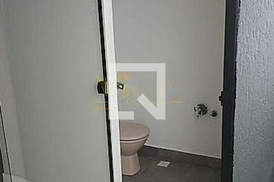 Casa à venda com 3 quartos, 105m² em Jardim das Flores, Osasco