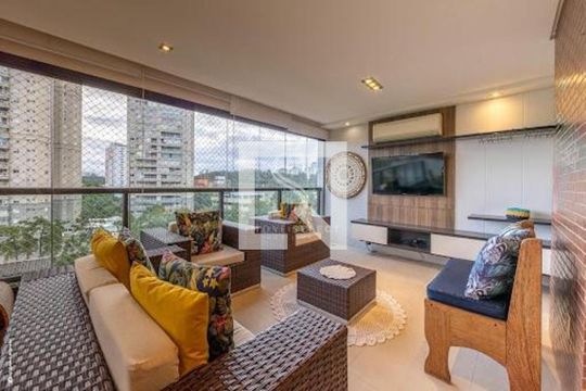 Apartamento à venda com 4 quartos, 210m² em Santo Amaro, São Paulo