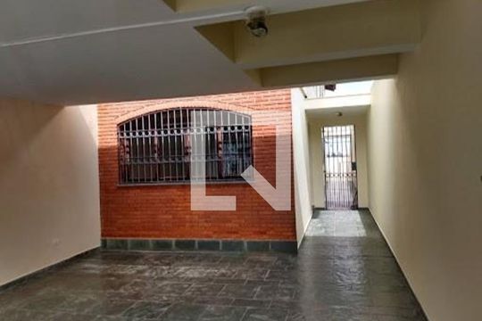 Casa à venda com 3 quartos, 150m² em Vila Marari, São Paulo