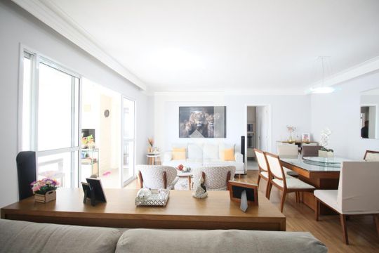 Sala de apartamento à venda com 3 quartos, 126m² em Vila Sonia do Taboao, Taboão da Serra