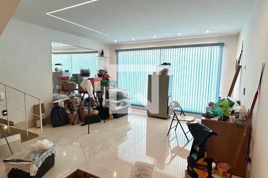 Sala de casa à venda com 3 quartos, 162m² em Chácara São Luís, Guarulhos
