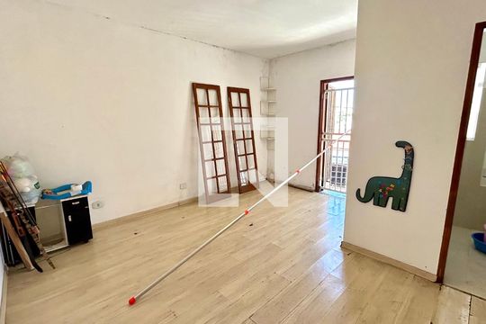 Quarto Suíte 1 de casa à venda com 3 quartos, 162m² em Chácara São Luís, Guarulhos