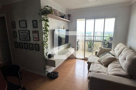Sala de apartamento à venda com 3 quartos, 70m² em Fazenda Santa Cândida, Campinas