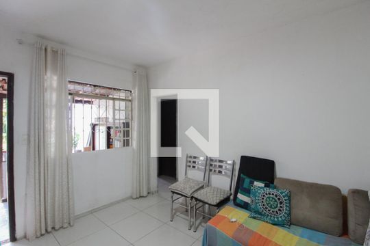 Casa à venda com 2 quartos, 360m² em Céu Azul, Belo Horizonte