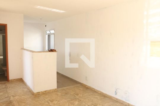 Apartamento para alugar com 2 quartos, 50m² em Santa Rita, Nova Iguaçu