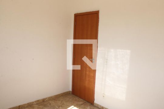 Quarto 2 de apartamento para alugar com 2 quartos, 50m² em Santa Rita, Nova Iguaçu