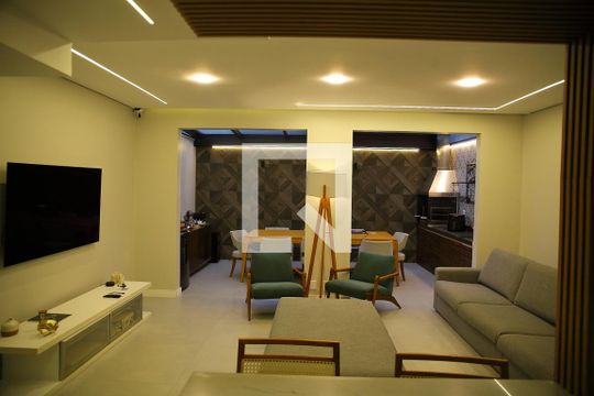 Sala de casa à venda com 2 quartos, 108m² em Demarchi, São Bernardo do Campo