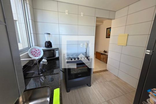 Apartamento à venda com 3 quartos, 75m² em Salgado Filho, Belo Horizonte