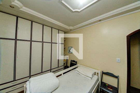 Casa para alugar com 3 quartos, 235m² em Sítio da Figueira, São Paulo