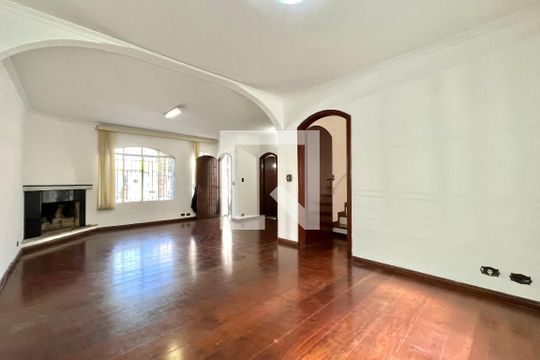 Sala de casa para alugar com 4 quartos, 210m² em Vila da Saúde, São Paulo