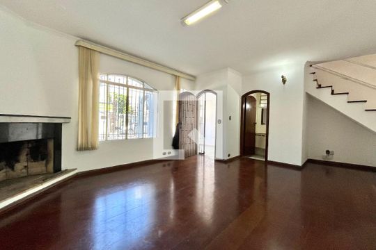 Sala de casa para alugar com 4 quartos, 210m² em Vila da Saúde, São Paulo