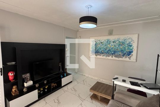 Sala de casa à venda com 2 quartos, 195m² em Jardim das Maravilhas, Santo André