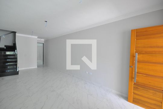 Sala de casa à venda com 3 quartos, 120m² em Vila Mazzei, São Paulo