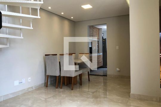 Apartamento para alugar com 2 quartos, 96m² em Frei Leopoldo, Belo Horizonte