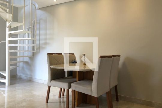 Apartamento para alugar com 2 quartos, 96m² em Frei Leopoldo, Belo Horizonte