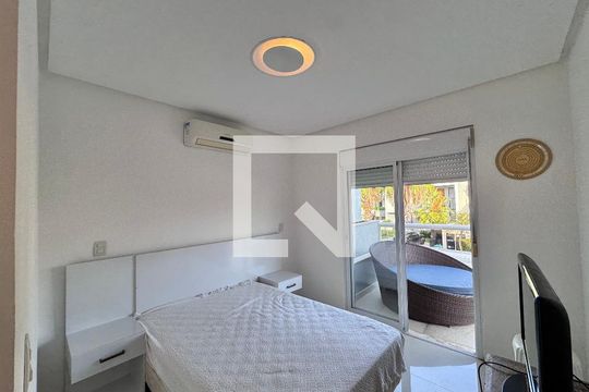 Suíte 1 de casa de condomínio à venda com 4 quartos, 290m² em Vargem Grande, Rio de Janeiro