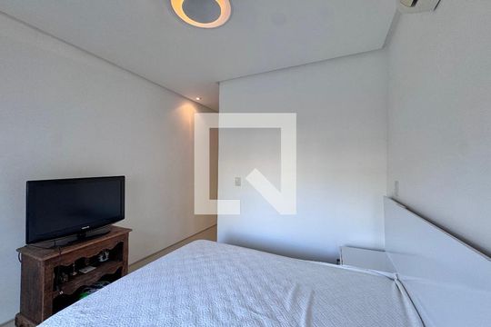 Suíte 1 de casa de condomínio à venda com 4 quartos, 290m² em Vargem Grande, Rio de Janeiro