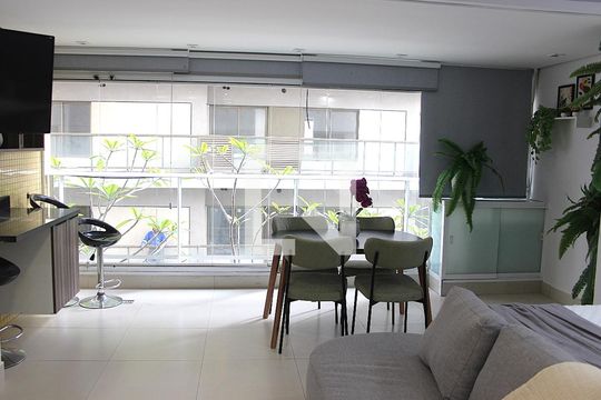 Varanda de kitnet/studio à venda com 1 quarto, 52m² em Consolação, São Paulo