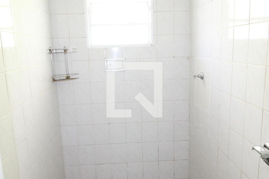 Banheiro de casa para alugar com 1 quarto, 50m² em Monte Castelo, São José dos Campos