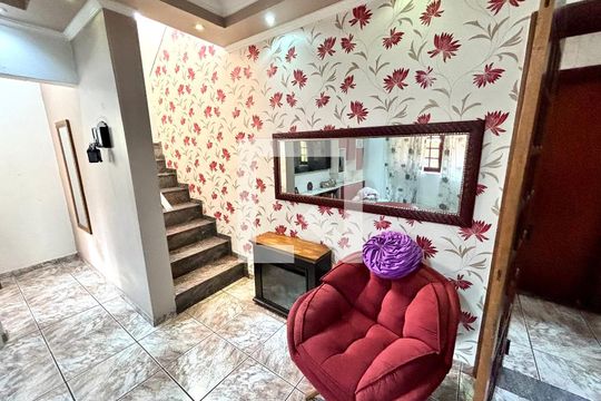 Sala de casa à venda com 4 quartos, 380m² em Vila Guilhermina, São Paulo