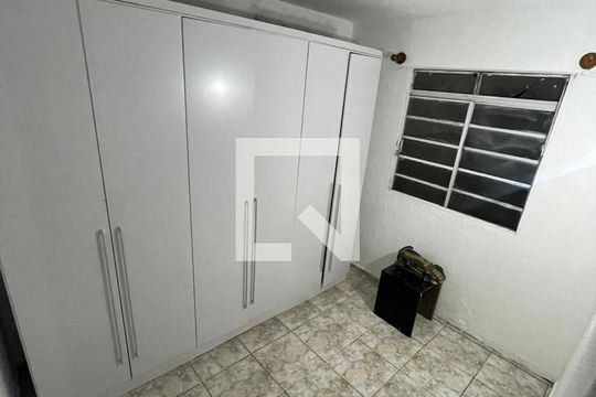 Quarto de apartamento à venda com 2 quartos, 49m² em Vila Heliopolis, São Paulo