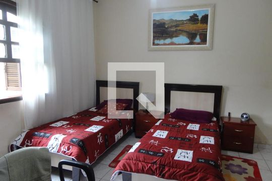 Quarto de casa à venda com 3 quartos, 5000m² em Alvarenga, São Bernardo do Campo