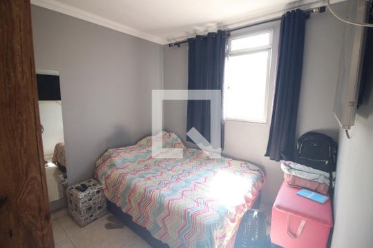 Quarto 1 de apartamento à venda com 2 quartos, 44m² em Diamante, Contagem